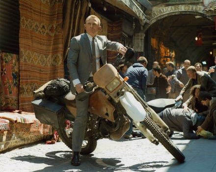 Amazon.co.jp: ブロマイド写真☆ダニエル・クレイグ/『007スカイ